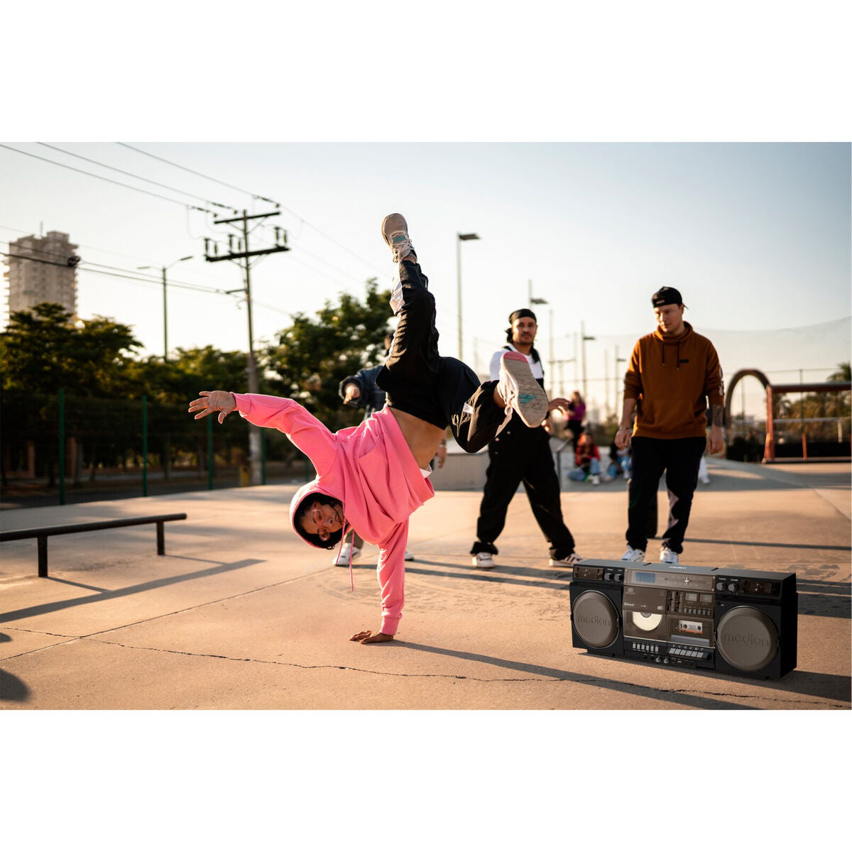 V5HCACFD35F07E681940B66FB5E9DA45A31R7377934P4